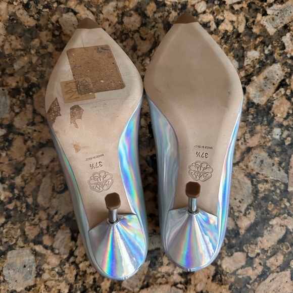 ALEXANDER MCQUEEN Punk Stud Holographic Pump - Picture 8 of 12